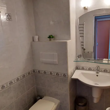 Gardia 3* וארנה