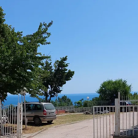 Gardia 3*