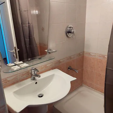 Gardia Hotel 3*